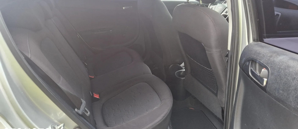 Citroen C3 cena 32900 przebieg: 160000, rok produkcji 2018 z Szamocin małe 46